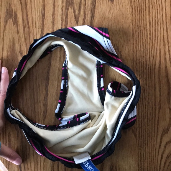 NWT Ruffle Bikini bottoms - Picture 3 of 4